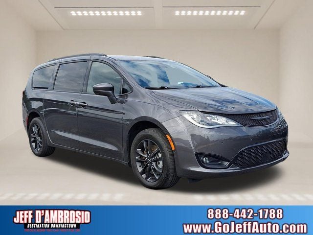 2020 Chrysler Pacifica Launch Edition