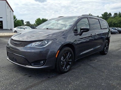 2020 Chrysler Pacifica Launch Edition