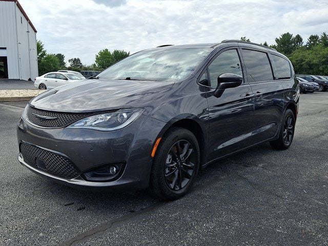 2020 Chrysler Pacifica Launch Edition