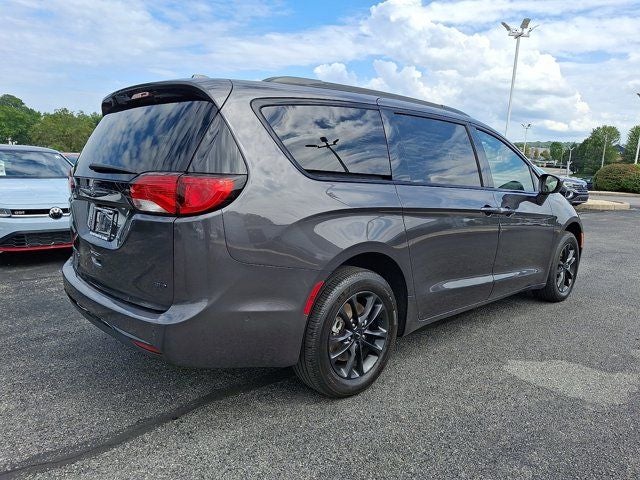 2020 Chrysler Pacifica Launch Edition