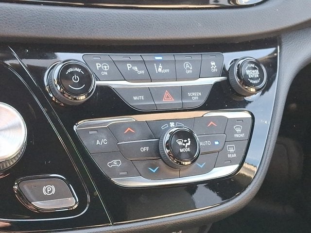 2020 Chrysler Pacifica Launch Edition