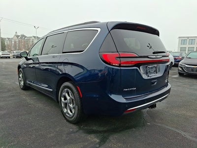 2022 Chrysler Pacifica Limited