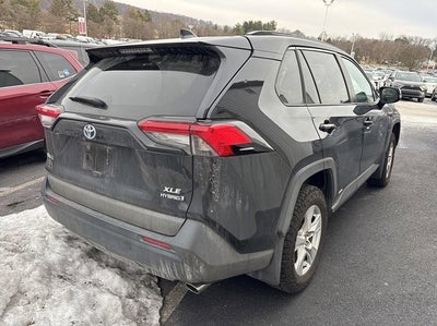 2021 Toyota RAV4 Hybrid XLE
