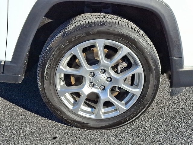 2023 Jeep Compass Latitude Lux