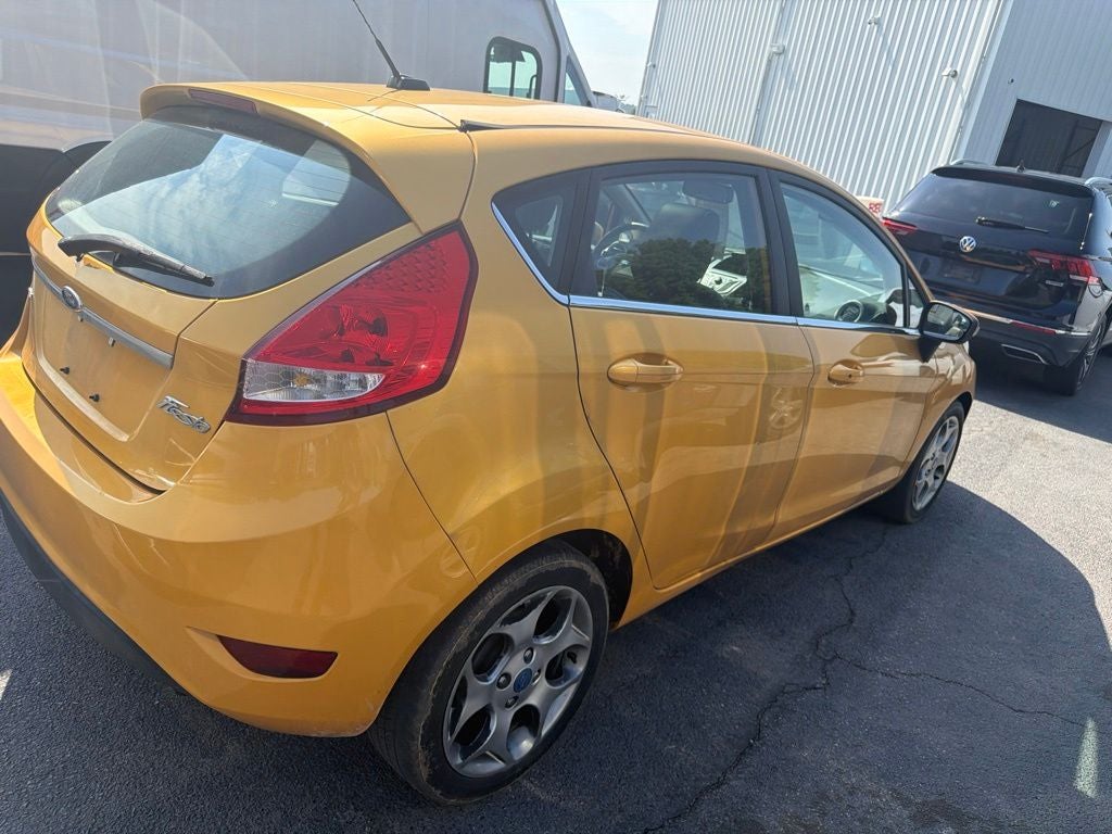2011 Ford Fiesta SES
