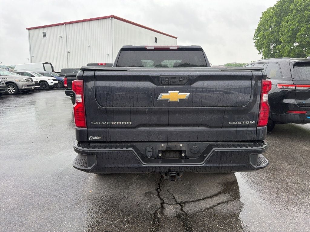 2023 Chevrolet Silverado 1500 Custom