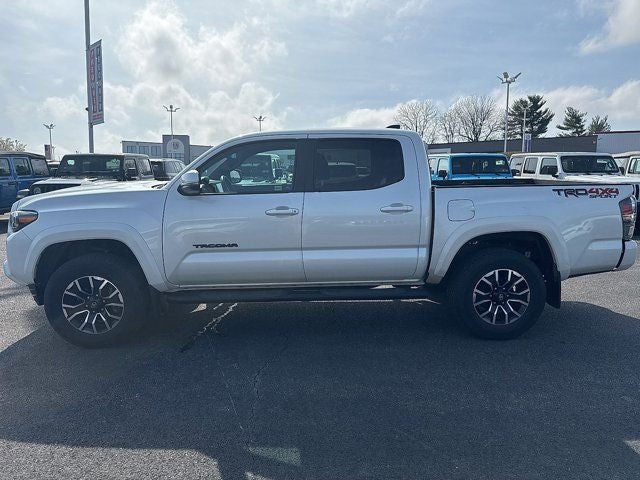 2023 Toyota Tacoma TRD Sport V6