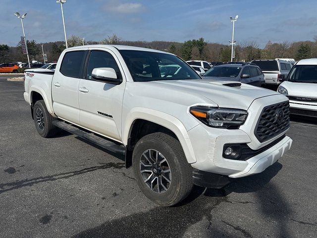 2023 Toyota Tacoma TRD Sport V6