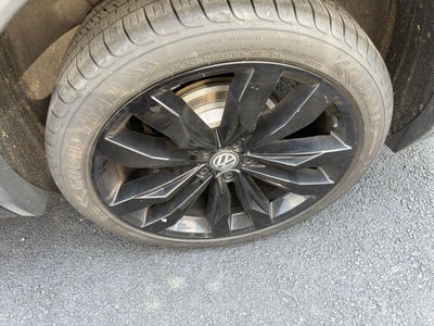 2021 Volkswagen Tiguan 2.0T SE R-Line Black