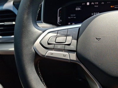 2025 Volkswagen Taos 1.5T SEL