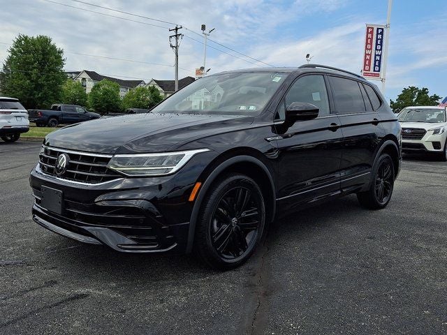 2022 Volkswagen Tiguan 2.0T SE R-Line Black