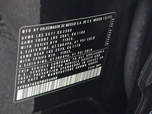 2023 Volkswagen Tiguan 2.0T SE R-Line Black