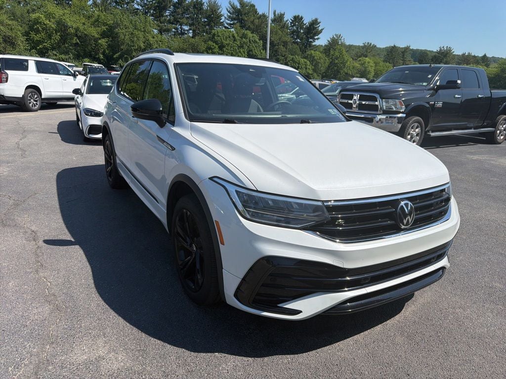 2023 Volkswagen Tiguan 2.0T SE R-Line Black