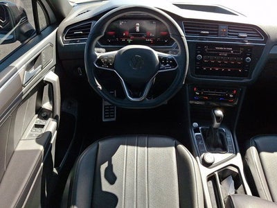 2024 Volkswagen Tiguan 2.0T SE R-Line Black