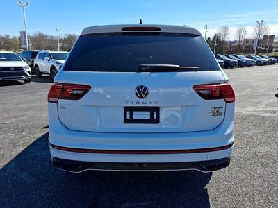 2024 Volkswagen Tiguan 2.0T SE R-Line Black