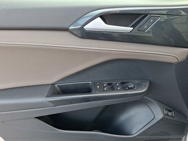 2022 Volkswagen Taos 1.5T SEL