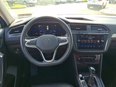 2023 Volkswagen Tiguan 2.0T SE