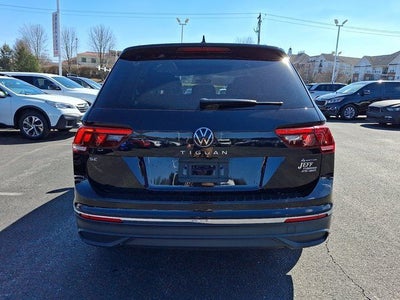 2024 Volkswagen Tiguan 2.0T SE