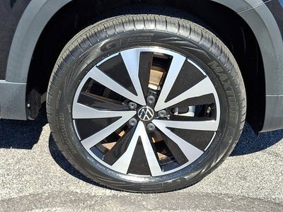 2023 Volkswagen Taos 1.5T SE