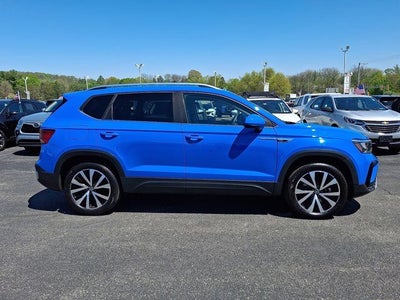 2023 Volkswagen Taos 1.5T SE