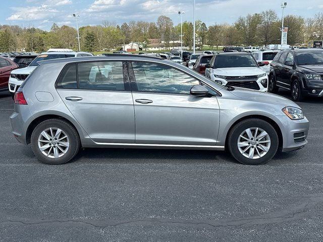 2016 Volkswagen Golf TSI SE 4-Door