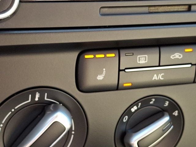 2014 Volkswagen Jetta 1.8T SE w/Connectivity/Sunroof