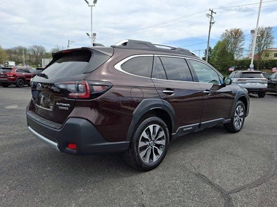 2023 Subaru Outback Touring