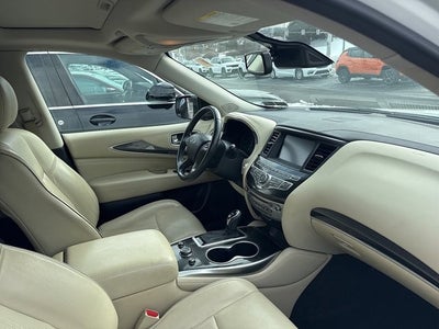 2019 INFINITI QX60 LUXE