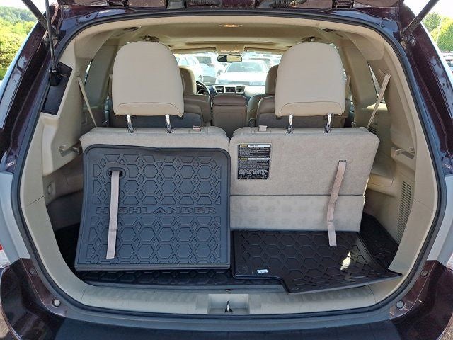2013 Toyota Highlander SE