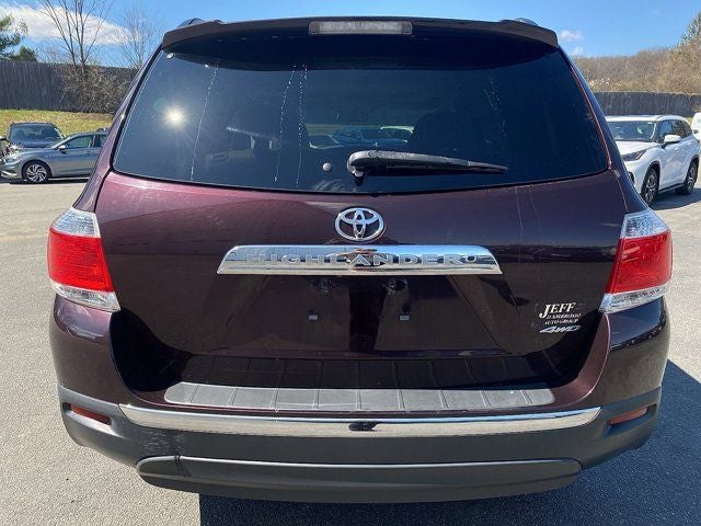 2013 Toyota Highlander SE