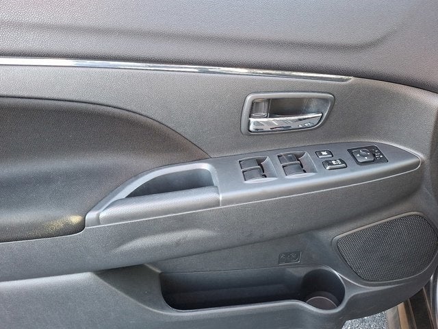 2024 Mitsubishi Outlander Sport 2.0 LE