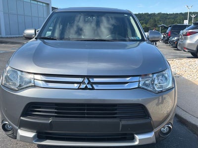 2015 Mitsubishi Outlander SE
