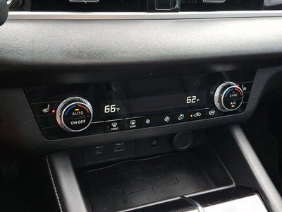 2022 Mitsubishi Outlander Black Edition