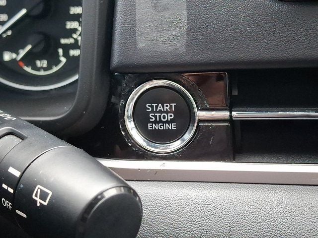 2022 Mitsubishi Outlander Black Edition