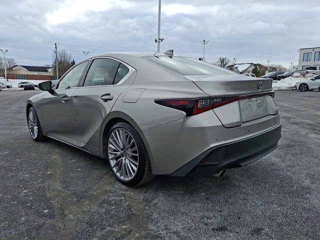 2023 Lexus IS 300