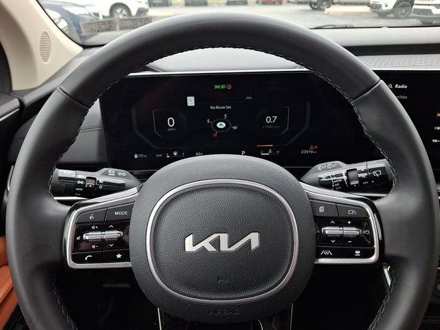 2025 Kia Carnival SX