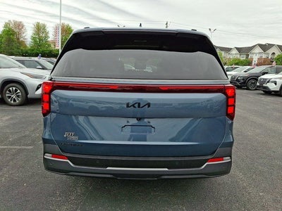 2025 Kia Carnival SX