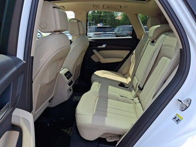 2023 Audi Q5 45 S line Premium quattro
