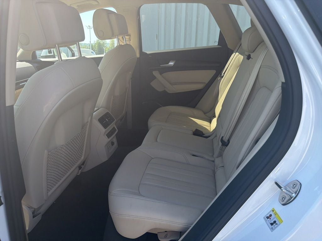 2023 Audi Q5 45 S line Premium quattro