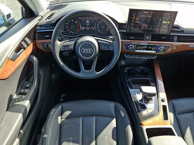 2022 Audi A4 40 Premium quattro