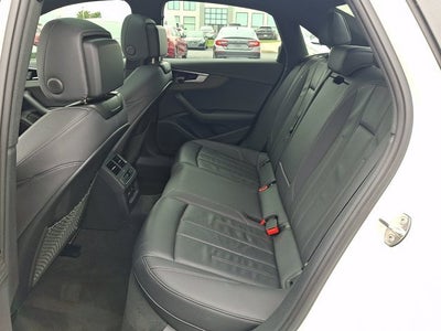 2023 Audi A4 45 S line Premium quattro