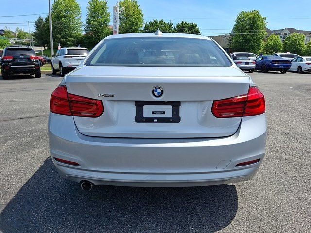 2018 BMW 3 Series 320i xDrive