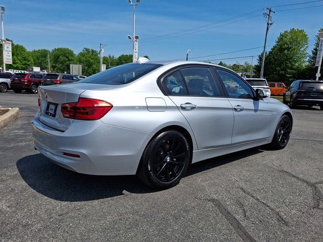 2018 BMW 3 Series 320i xDrive