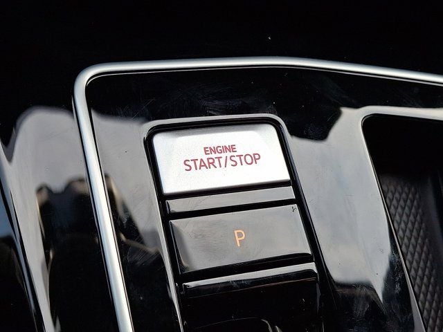 2025 Volkswagen Golf GTI 2.0T SE