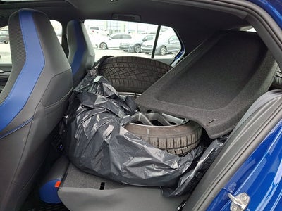 2024 Volkswagen Golf R 2.0T