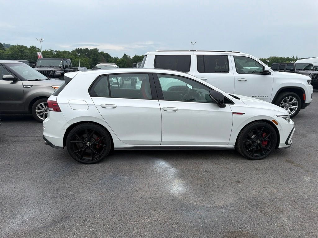 2024 Volkswagen Golf GTI Autobahn