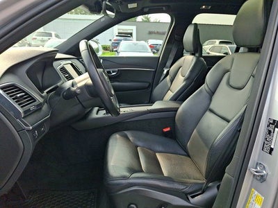2020 Volvo XC90 T5 Momentum
