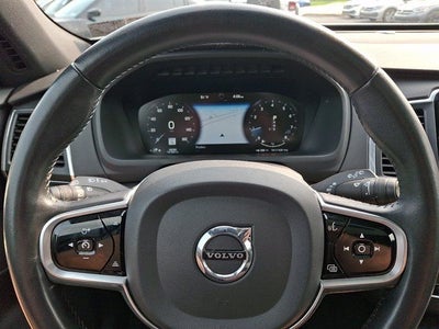 2020 Volvo XC90 T5 Momentum