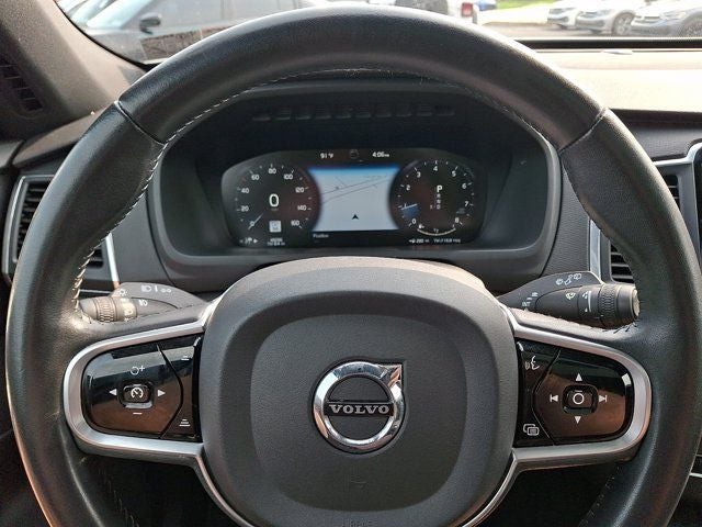 2020 Volvo XC90 T5 Momentum