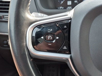 2020 Volvo XC90 T5 Momentum